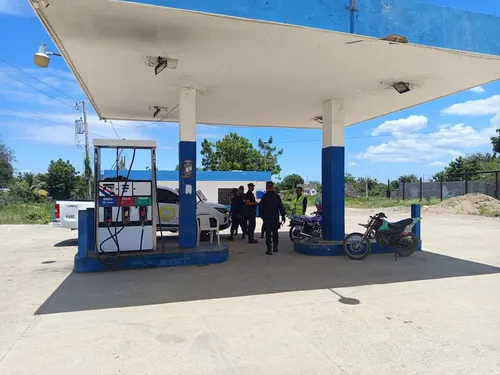 Golpe al fraude de carburantes en República Dominicana: cierran tres estaciones por vender gasolina adulterada