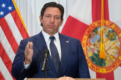 Ron DeSantis blinda las universidades de Florida con una nueva ley de seguridad armada