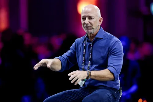 Jeff Bezos retrata a la izquierda en Nueva York al cuestionar la efectividad de los impuestos sobre los grandes patrimonios