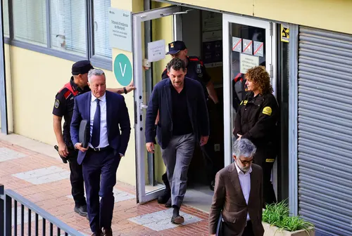 Jonathan Andic abandona temporalmente la vicepresidencia de Mango cercado por la imputación de homicidio de su padre