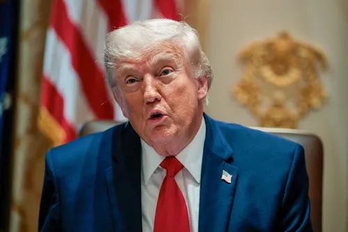 Trump frena el pacto con el régimen terrorista de Irán en exigencia de condiciones drásticas