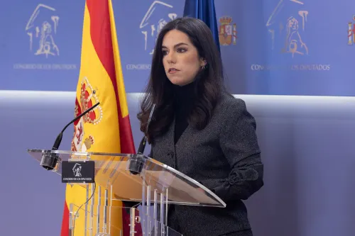 Vox exige el principio de "prioridad nacional" en todos los parlamentos para el acceso a ayudas y vivienda en España