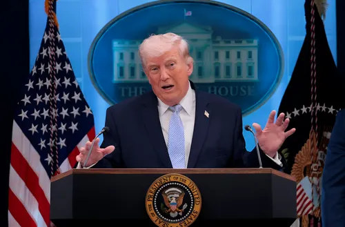 Trump decretará aranceles del 100% a bienes europeos que graven a las tecnológicas de EE. UU.