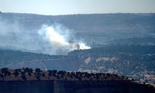 Tres bomberos mueren y dos resultan heridos tras quedar atrapados por el fuego en la frontera de Colorado y Utah