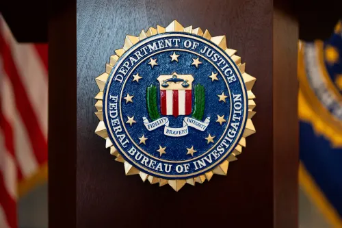 FBI desmantela una red de sitios web presuntamente utilizados para reclutar funcionarios estadounidenses