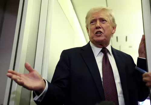 Donald Trump acelera la apertura del estrecho de Ormuz para sepultar la crisis petrolera