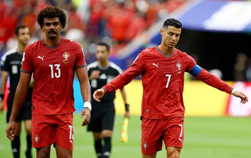 Portugal defrauda en su debut mundialista y apenas iguala ante la República Democrática del Congo
