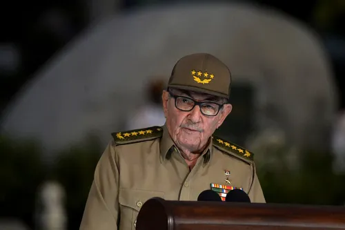 La justicia de EE. UU. avanza contra Raúl Castro: emiten orden de captura por el caso Hermanos al Rescate