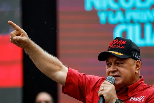 Diosdado Cabello y el chavismo sabotean el rescate de sobrevivientes bajo los escombros en Venezuela