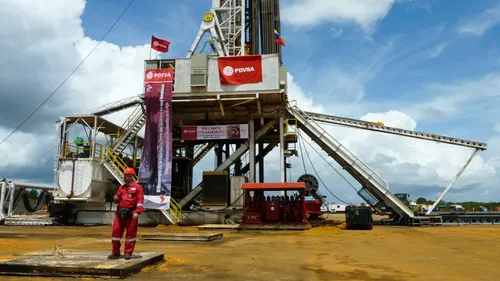 Las redes de corrupción de la dictadura chavista saquearon a PDVSA y adquirieron bienes por más de USD 3.900 millones