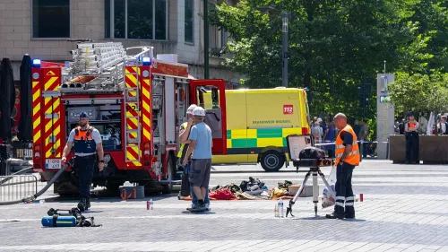 Tragedia en Bruselas: incendio en un edificio en obras deja varios muertos y seis desaparecidos en los ascensores