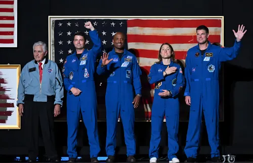 Donald Trump rinde homenaje a los astronautas de Artemis II durante su discurso del Cuatro de Julio