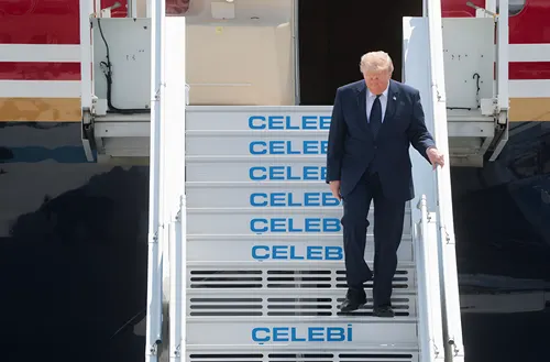 Donald Trump aterriza en Turquía para una cumbre de la OTAN centrada en el gasto militar y el rearme aliado