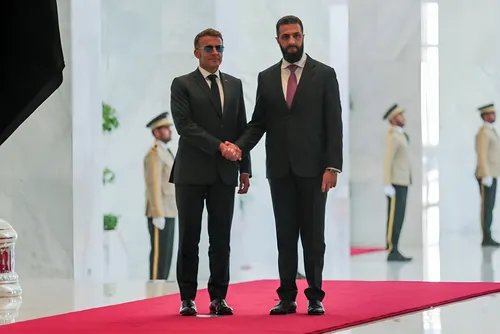 Dos explosiones en la capital siria dejan 18 heridos en las proximidades del hotel donde se hospedaba Emmanuel Macron