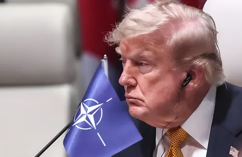 Trump advierte un inminente ataque contra el régimen de Irán para esta misma noche