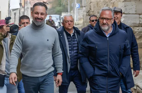 VOX anuncia el fin de la cita previa obligatoria en Castilla y León para reducir la burocracia