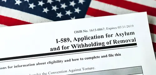 USCIS anuncia cambio de reglas en el sistema de asilo para mitigar la acumulación de casos pendientes