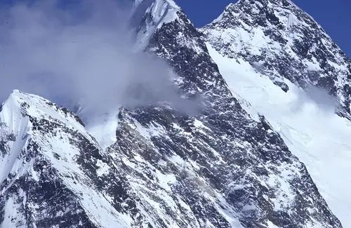 Tragedia en el Himalaya: hallan cuatro cadáveres tras una avalancha en el Broad Peak