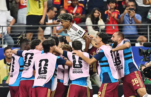 España venció con jerarquía a Francia y se convirtió en el primer finalista de la Copa del Mundo 2026