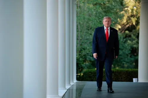 El régimen de Irán estanca el pacto con Trump y el Pentágono ya evalúa opciones militares