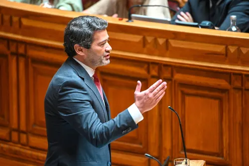 Portugal frena la islamización: musulmanes anuncian su salida tras la histórica prohibición del burka impulsada por CHEGA