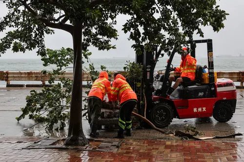 El tifón Noul devasta el sur de China: más de 750.000 evacuados por las lluvias extremas