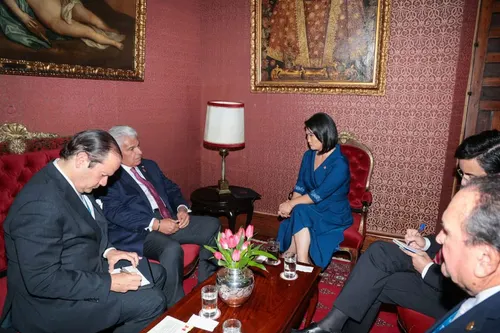Panamá y Perú impulsan su relación comercial tras la asunción presidencial de Keiko Fujimori