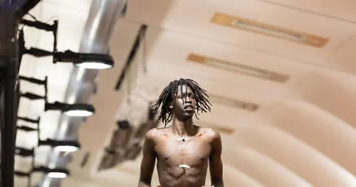 El prodigio de 2.29 metros que asombra al baloncesto mundial y proyecta su llegada a la NBA