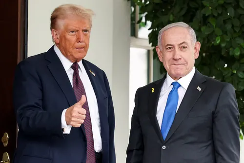 Trump y Netanyahu se reúnen en Washington ante el estancamiento del acuerdo con Irán