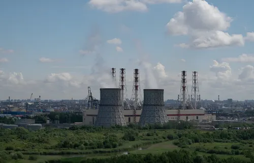 Zelenski confirma ataques de largo alcance contra infraestructuras rusas en Saratov, Kaluga y Briansk