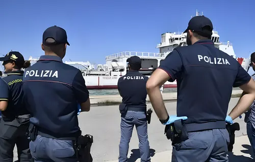 Italia planea reforzar sus fronteras con 500 nuevos agentes tras la crisis de Ceuta y el debate sobre Schengen