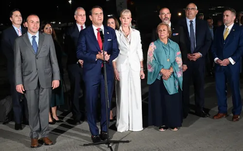 Delegación de Estados Unidos sostiene reunión con el gabinete de Abelardo de la Espriella