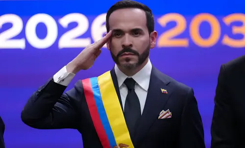 El fin de la horrible noche: Abelardo de la Espriella asume la Presidencia y promete restaurar el orden y la libertad en Colombia