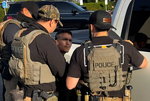 Arrestan en California a ciudadano hondureño por cometer fraude electoral federal