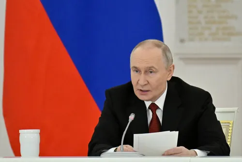Vladímir Putin amenaza con apoderarse de barcos europeos en respuesta a las sanciones a su flota fantasma