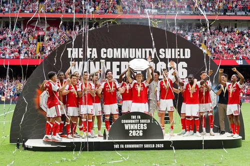 Arsenal conquista la Community Shield tras aplastar al Manchester City en Cardiff