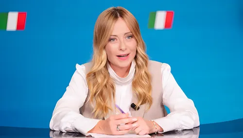 Giorgia Meloni logra frenar el precio de los combustibles en Italia