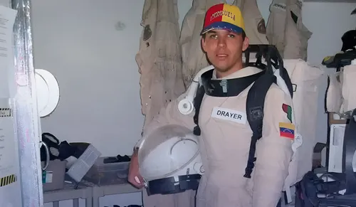 Ingeniero venezolano se incorpora como servidor civil al Centro de Vuelo Espacial de la NASA