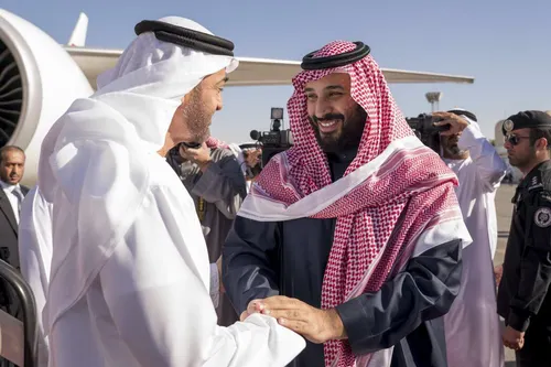 El vicepresidente de Emiratos Árabes Unidos viaja a Arabia Saudita en su primera visita tras el distanciamiento bilateral