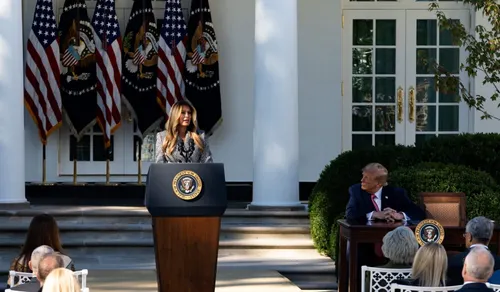Melania Trump logra un alto el fuego entre Rusia y Ucrania en Oleshky