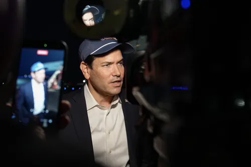 Marco Rubio manifiesta preocupación por la agresión a una fotografa americana en Cisjordania