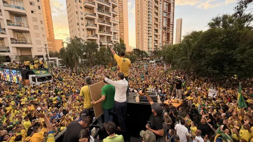 Trump respalda la candidatura de Flávio Bolsonaro para afianzar la agenda geopolítica de Estados Unidos en América Latina