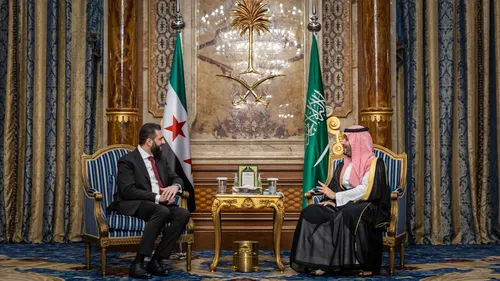 Siria evalúa brindar asistencia militar a Arabia Saudita ante la escalada del conflicto con los hutíes en Yemen