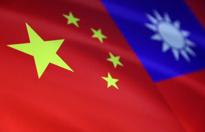 Buque de la guardia costera china se retira tras tensa discusión en las islas controladas por Taiwán