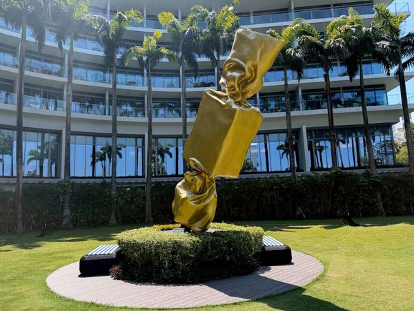 How Hotels Can Bring Art & Music to Life with AR