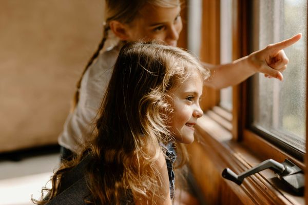 How to Create a Seriously Good Hotel Scavenger Hunt for Families