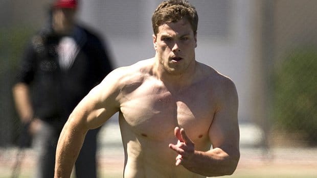 2012 Juggernaut combine prep athlete Miles Burris blasted 32 reps of 225, 3rd among LBs, on way to being selected by the Oakland Raiders in the 4th round. 