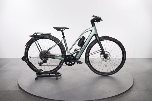 Trek FX+ 7S Review: A Lightweight Commuter That Meets Its Match on the Steepest Hills — Trek e-bike
