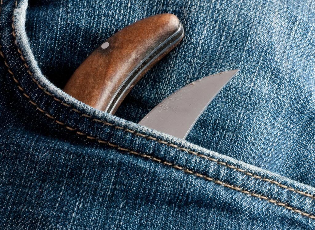 Sustainable Wood Pocket Knives