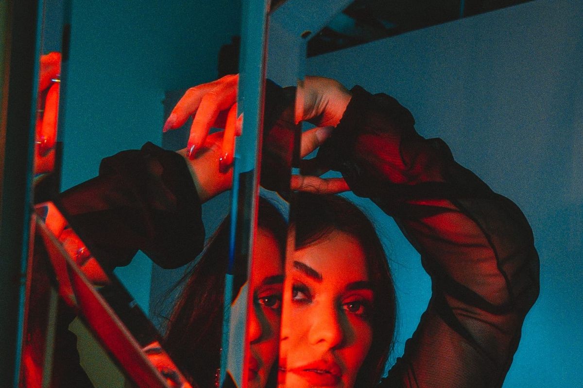 Between loss and light with Janine’s latest album 'Pain and Paradise'